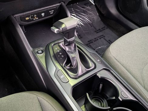 Used 2025 Kia K4 LXS image 18