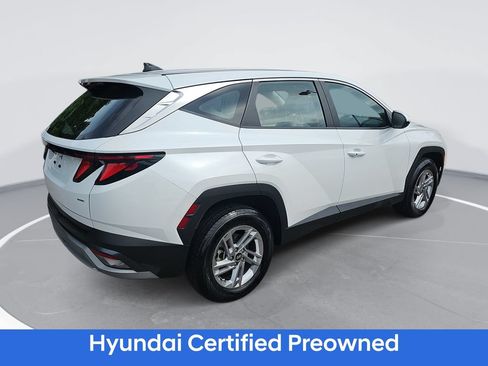 Certified 2025 Hyundai Tucson SE AWD/4WD image 5