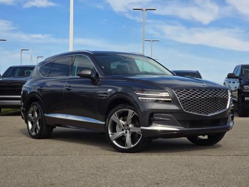 Used 2022 Genesis GV80 2.5T w/ Prestige Package 04 AWD/4WD image 2
