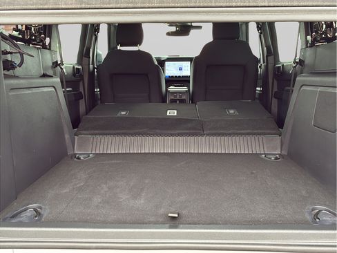 Used 2025 Ford Bronco 4-Door AWD/4WD image 9