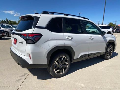 New 2026 Subaru Forester Premium AWD/4WD image 5