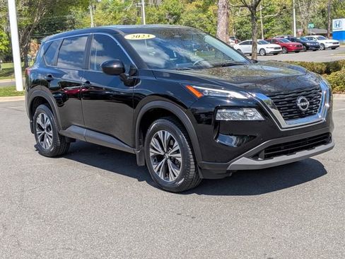 Used 2023 Nissan Rogue SV image 36