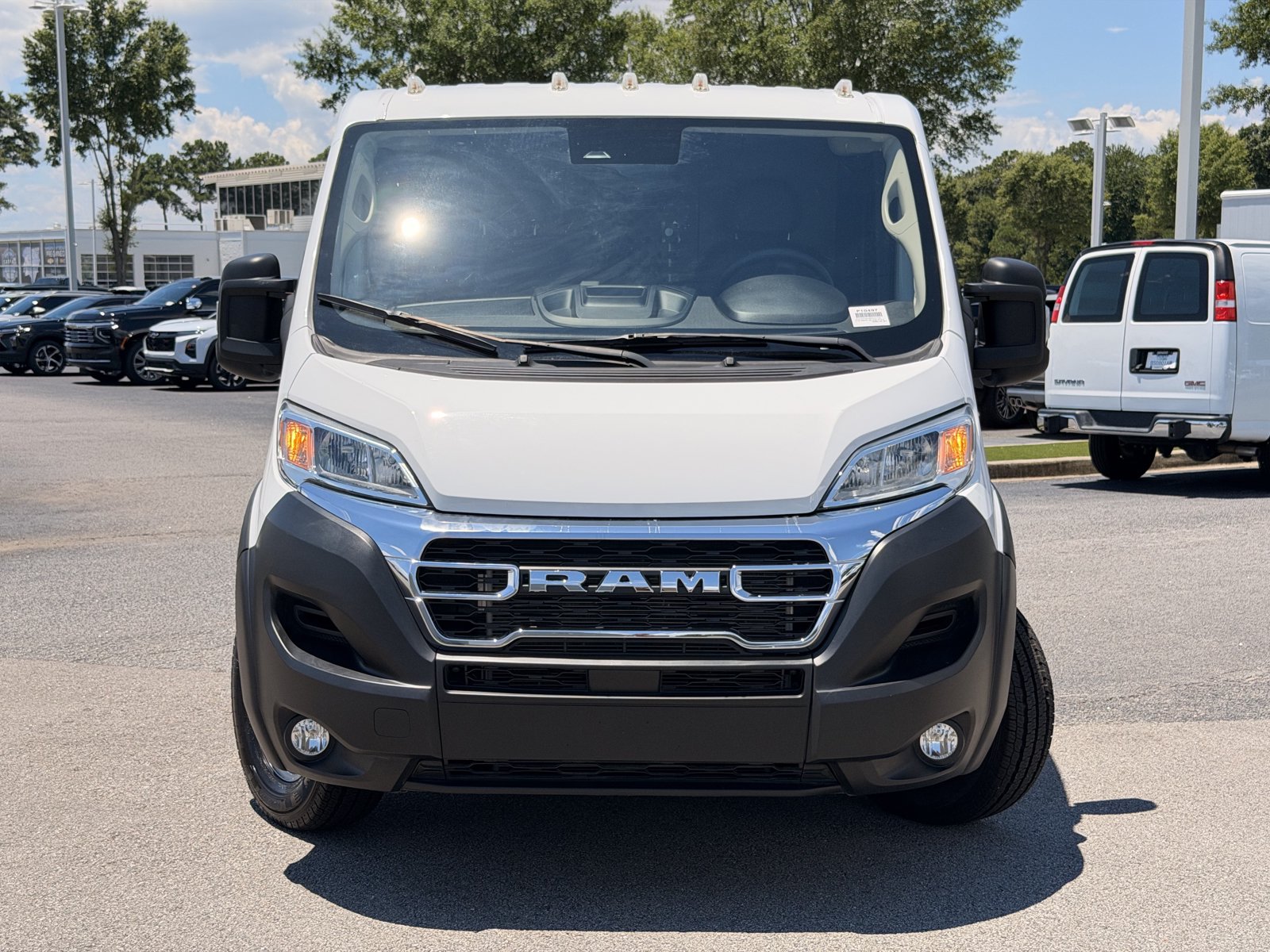 Used 2025 RAM ProMaster 2500 w/ U-Haul Equipment Group FWD image 6