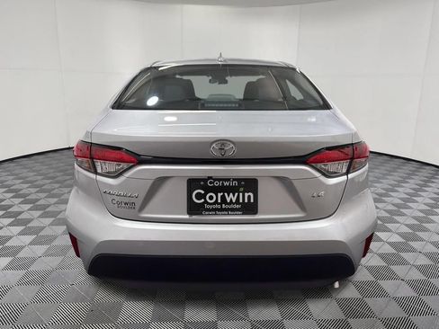 Used 2026 Toyota Corolla LE FWD image 5