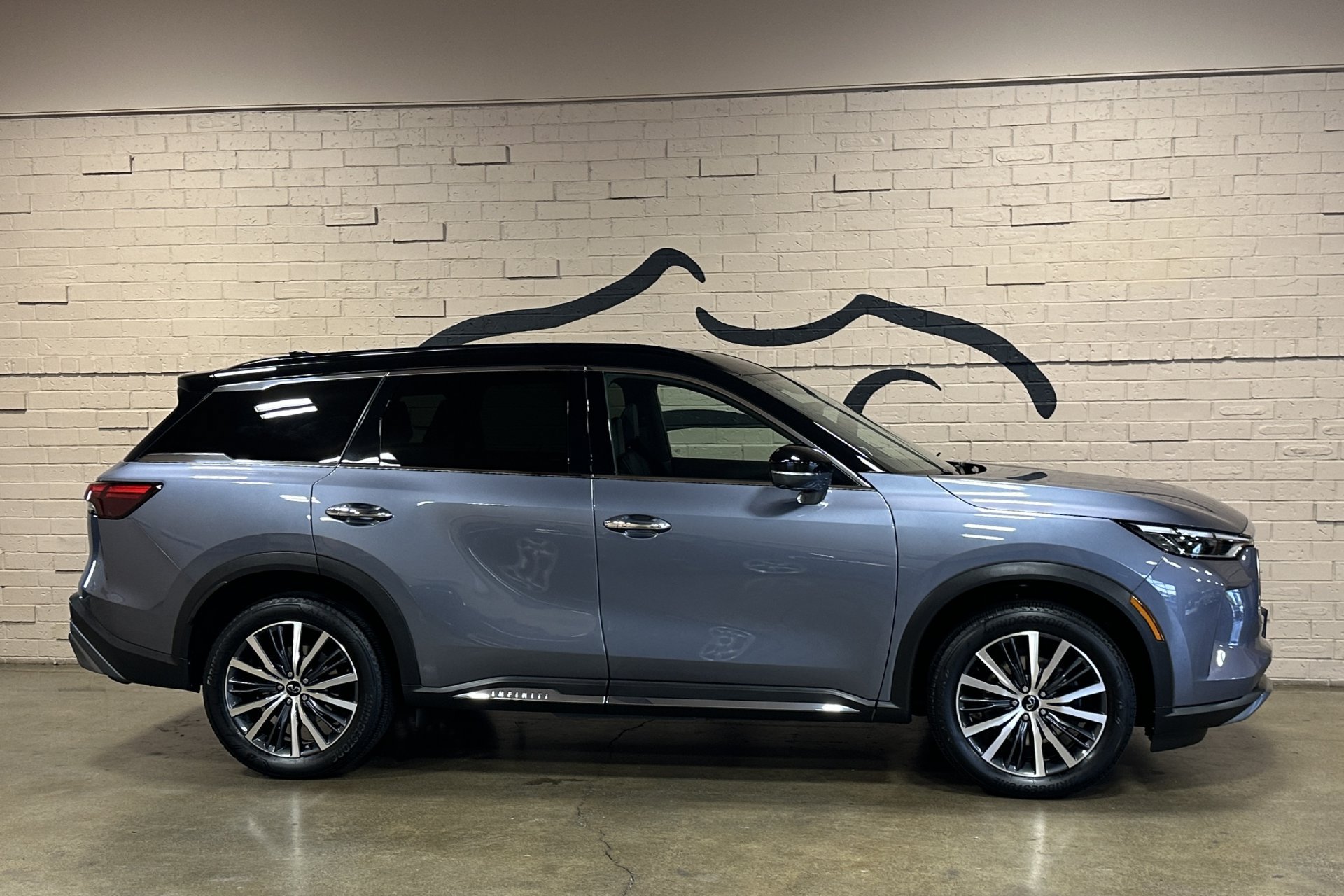 Used 2024 INFINITI QX60 Autograph AWD/4WD image 3
