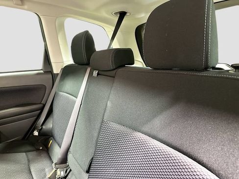 Used 2018 Subaru Forester 2.5i Premium w/ All-Weather Package AWD/4WD image 24