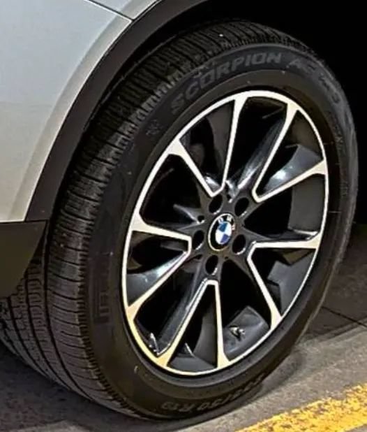 Used 2017 BMW X5 xDrive50i AWD/4WD image 10