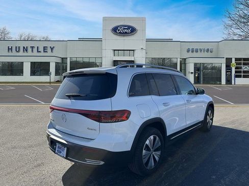 Used 2023 Mercedes-Benz EQB 300 4MATIC w/ Exclusive Package image 5