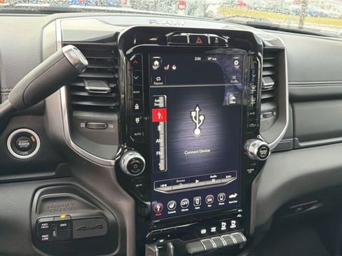 Certified 2020 RAM 2500 Laramie image 25