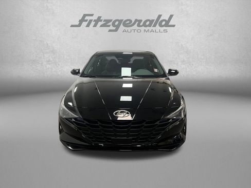 Used 2023 Hyundai Elantra SEL w/ Convenience Package FWD image 10