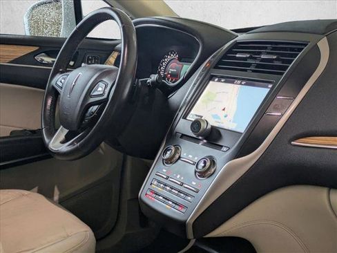 Used 2016 Lincoln MKC Select w/ Select Plus Package image 23