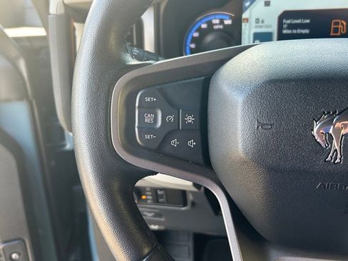 Certified 2023 Ford Bronco Badlands w/ Sasquatch Package image 39