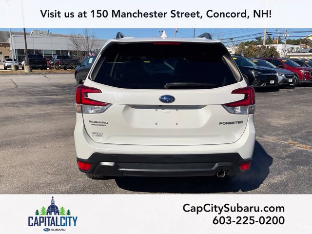 Used 2019 Subaru Forester Limited AWD/4WD image 5