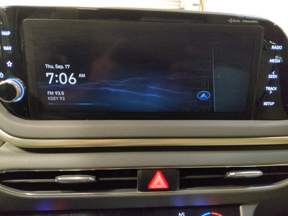 Used 2023 Hyundai Sonata SEL w/ Cargo Package FWD image 25