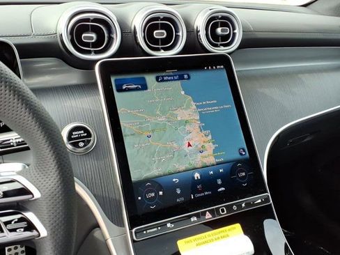 New 2026 Mercedes-Benz GLC 300 image 5