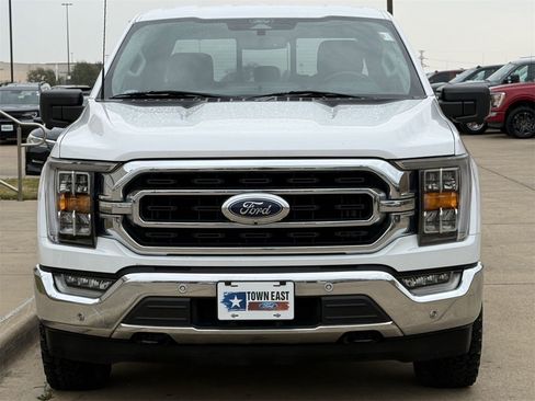 Certified 2022 Ford F150 XLT w/ Equipment Group 302A High image 8