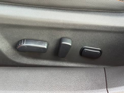 Certified 2019 Nissan Altima 2.5 SR w/ SR Premium Package image 15