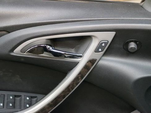 Used 2015 Buick Verano Premium FWD image 14