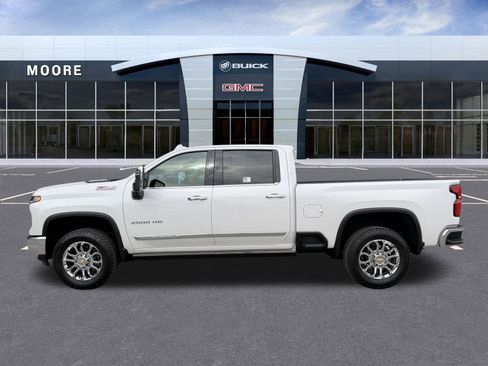 Used 2024 Chevrolet Silverado 2500 LTZ w/ LTZ Premium Package AWD/4WD image 6