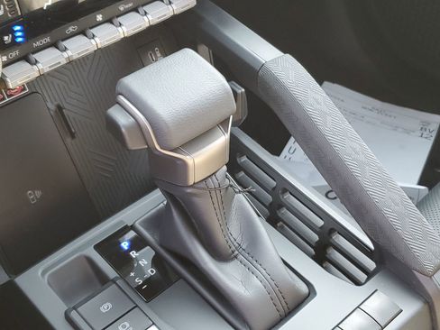 New 2026 Toyota Tacoma Limited AWD/4WD image 30