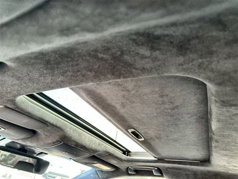 Used 2018 Lexus LS 500 image 19