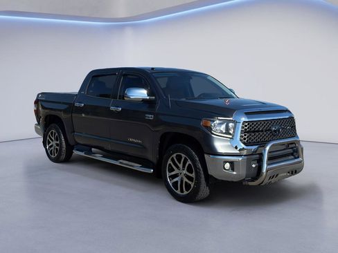Used 2018 Toyota Tundra SR5 image 1