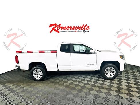 Used 2022 Chevrolet Colorado LT w/ Fleet Safety Package image 8