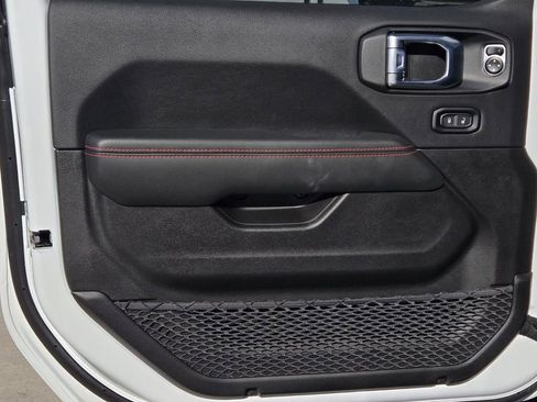 New 2025 Jeep Gladiator Rubicon image 15