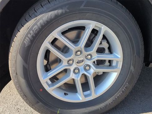 New 2026 Ford Explorer Active image 14