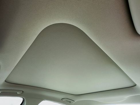 Used 2022 Hyundai Sonata Limited w/ Preferred Accessory Package image 26