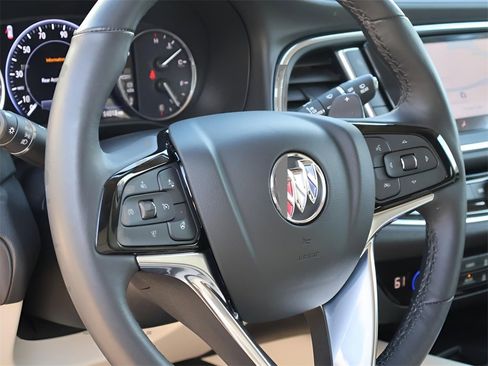 Used 2023 Buick Enclave Avenir w/ Avenir Technology Package image 20