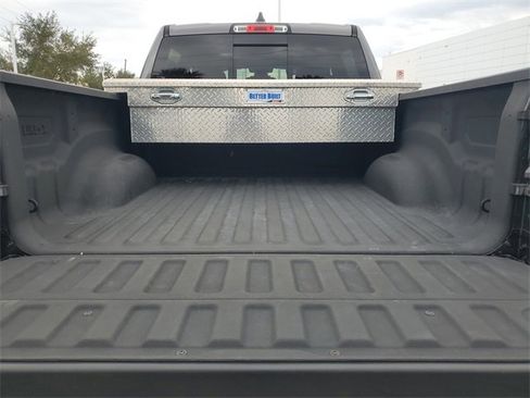 Used 2021 RAM 1500 Big Horn image 8