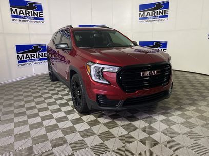 Used 2024 GMC Terrain SLE w/ Driver Convenience Package