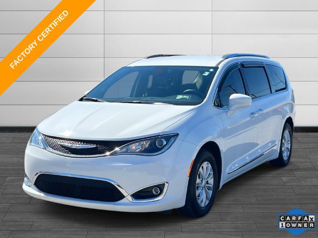 Used 2019 Chrysler Pacifica Touring-L FWD image 8