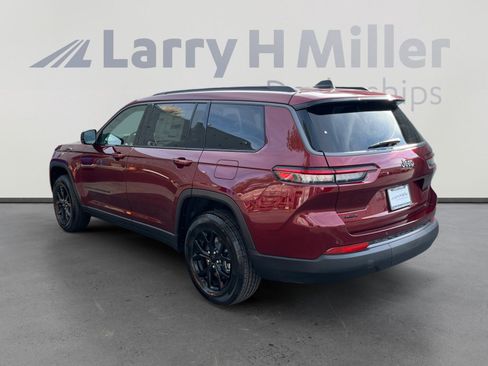 New 2026 Jeep Grand Cherokee L 4WD image 3