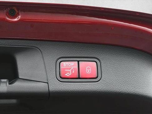 New 2026 Mercedes-Benz GLA 250 4MATIC image 25