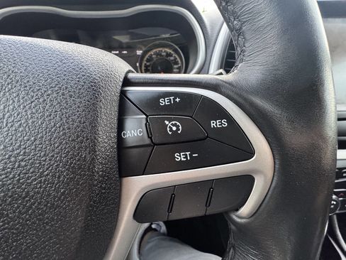 Used 2016 Jeep Cherokee Trailhawk w/ Cold Weather Group image 24