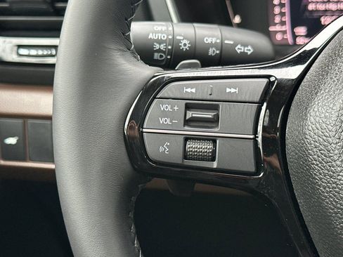 New 2026 Honda Pilot Touring image 16