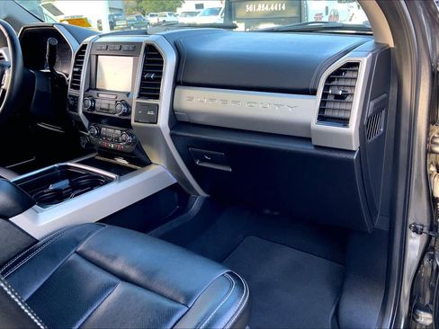 Used 2020 Ford F250 Lariat w/ Lariat Ultimate Package image 15