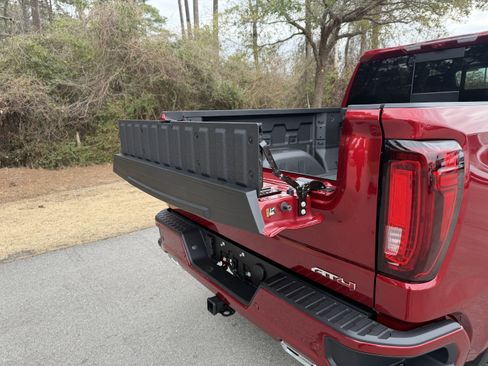 New 2026 GMC Sierra 1500 AT4 w/ Technology Package image 11