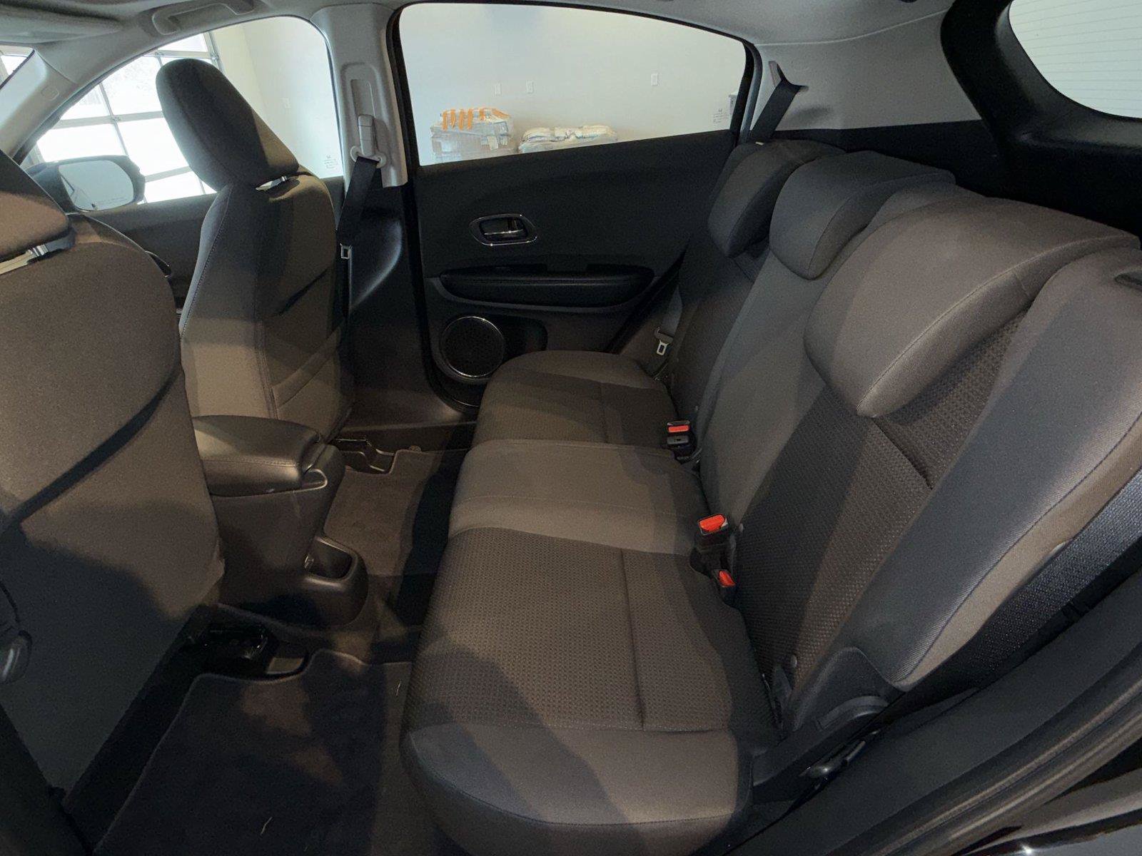 Used 2022 Honda HR-V EX image 25