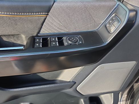 Used 2023 Ford F150 Platinum w/ Equipment Group 701A High image 12