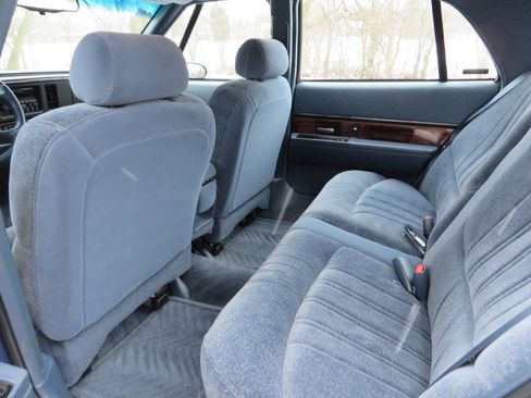 Used 1998 Buick Le Sabre Custom w/ Headliner Lighting Pkg image 11