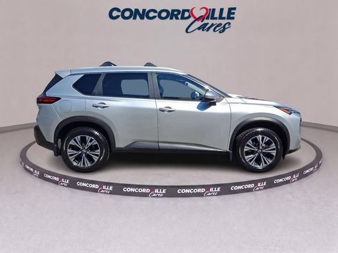 Certified 2023 Nissan Rogue SV w/ SV Premium B Package AWD/4WD image 8