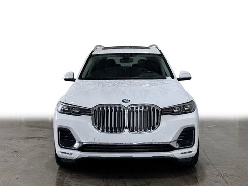Used 2021 BMW X7 xDrive40i w/ Premium Package image 2