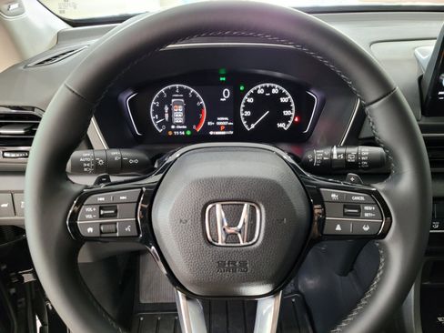 New 2025 Honda Pilot Touring image 11