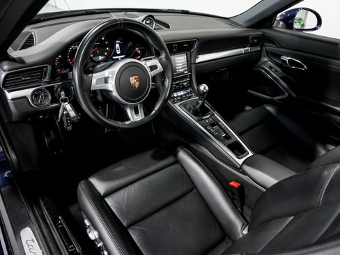 Used 2016 Porsche 911 Targa 4 image 10