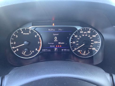 Used 2025 Nissan Altima 2.5 SV AWD/4WD image 20