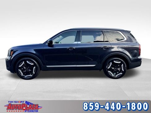 Used 2025 Kia Telluride S AWD/4WD image 12