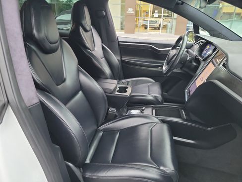 Used 2018 Tesla Model X AWD/4WD image 22